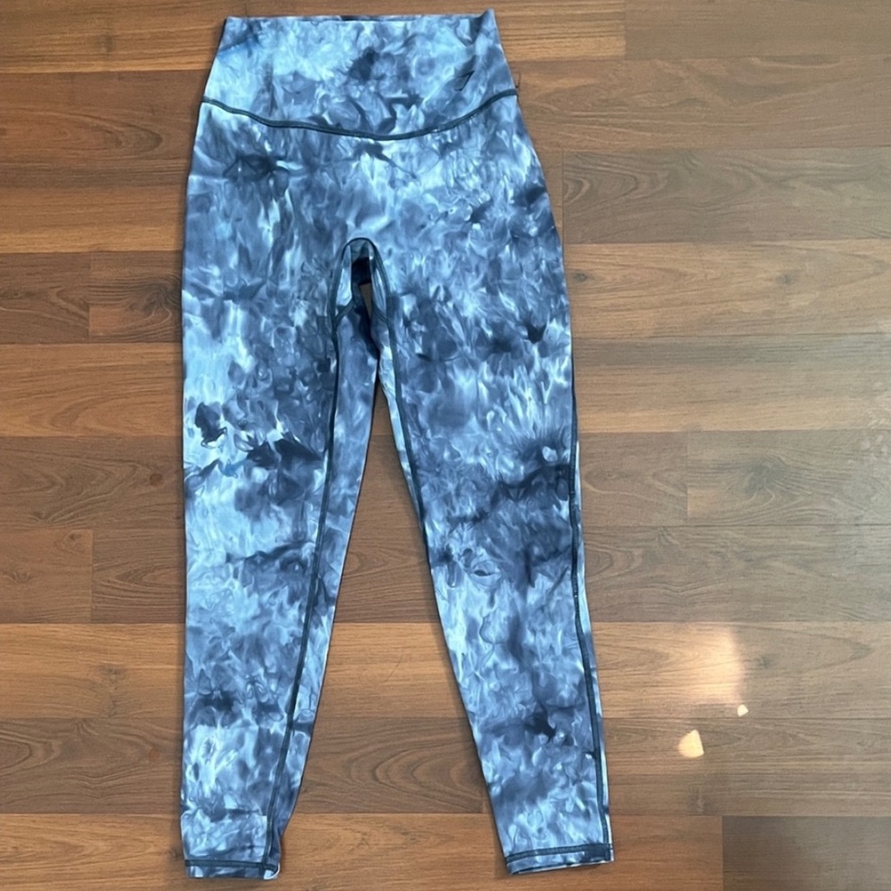 Gymshark Blue Tie-Dye Leggings